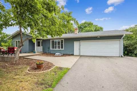 32552 Ironwood Dr, Saint Joseph, MN 56374