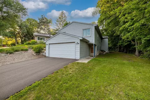 12190 24th Ave N, Plymouth, MN 55441