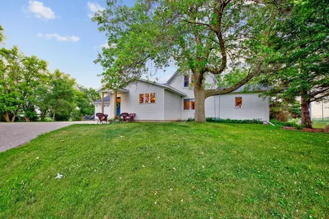 11753 24th Ave SE, Blooming Prairie, MN 55917