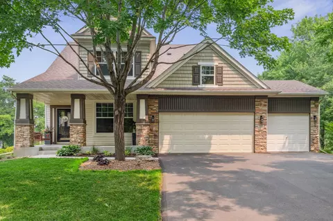 732 Oak Dr, Victoria, MN 55386