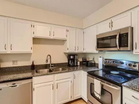 4166 Meadowlark Way, Eagan, MN 55122 photo 6