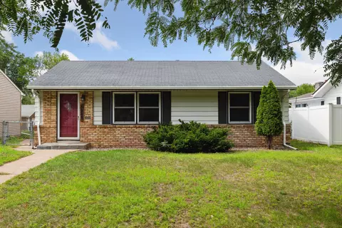 2804 Pennsylvania Ave S, Saint Louis Park, MN 55426