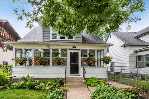 1612 23rd Ave NE, Minneapolis, MN 55418
