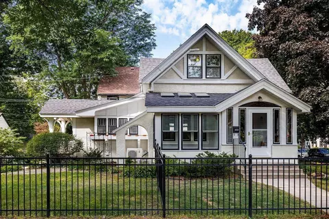161 Finn St S, Saint Paul, MN 55105