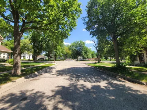 39 E Snelling Ave, Appleton, MN 56208 photo 3