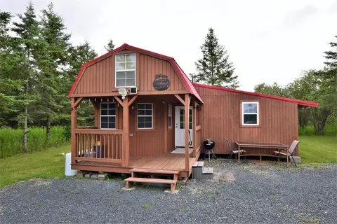 4093 11th St SW, Baudette, MN 56623