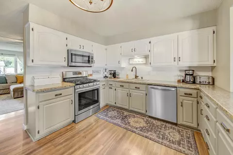 1208 Home Pl, Faribault, MN 55021 photo 9