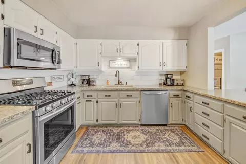1208 Home Pl, Faribault, MN 55021 photo 10