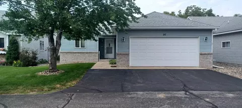 1403 33rd Ave N #20, Saint Cloud, MN 56303