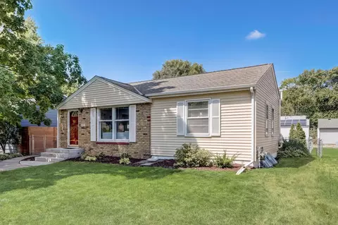 2930 Rhode Island Ave S, Saint Louis Park, MN 55426