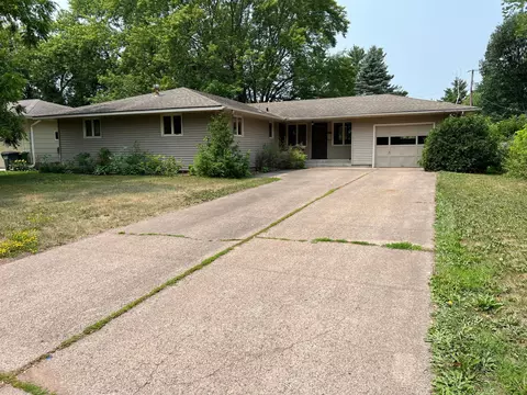 825 8th, Pine City, MN 55063
