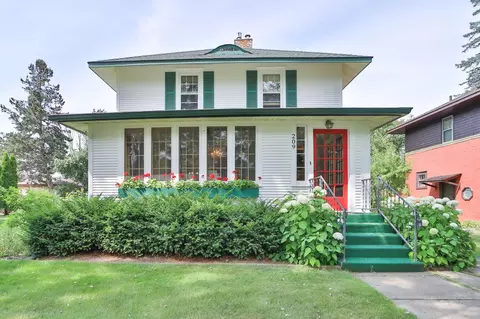 209 1st St SE, Crosby, MN 56441
