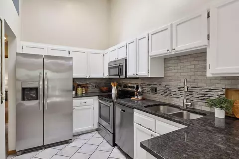 1564 Baylor Ct #B, Eagan, MN 55122 photo 12
