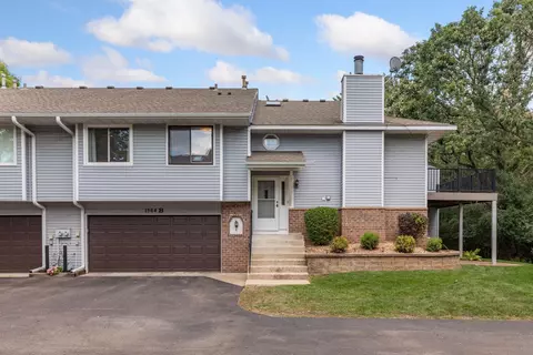 1564 Baylor Ct #B, Eagan, MN 55122 photo 2