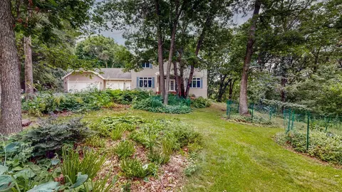 4441 Ettenmoor Ln SW, Rochester, MN 55902