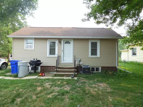867 11th St, Westbrook, MN 56183