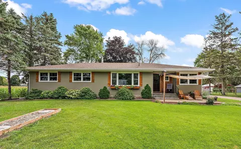 20396 Clayton Ave, Farmington, MN 55024