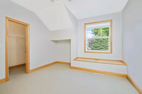 1609 Summit Hl, Eagan, MN 55122 photo 27