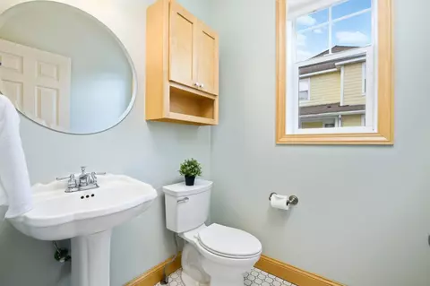 1609 Summit Hl, Eagan, MN 55122 photo 17