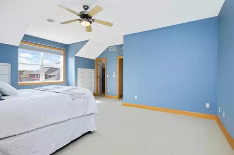 1609 Summit Hl, Eagan, MN 55122 photo 20