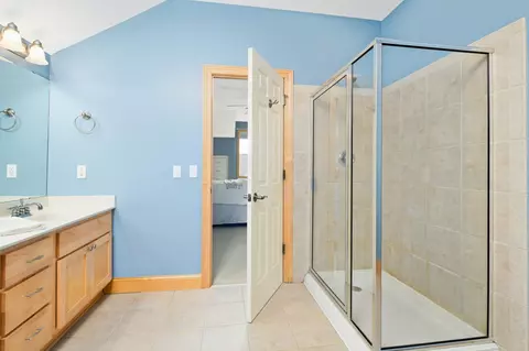 1609 Summit Hl, Eagan, MN 55122 photo 22