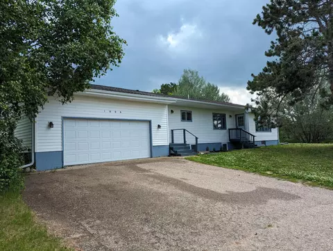 1006 Augusta Dr NE, Bemidji, MN 56601