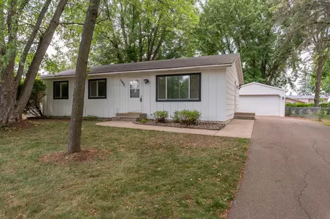 11450 Lakeview Rd, Chisago City, MN 55013