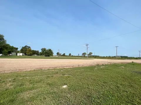 108 Main St N, Beardsley, MN 56211