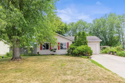 6411 Birch St, North Branch, MN 55056