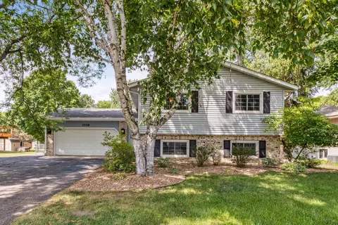 1739 Garden Ln, White Bear Township, MN 55110