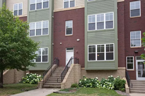 1776 Maryland Ave E #103, Saint Paul, MN 55106