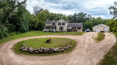 47352 County 43 Blvd, Zumbrota, MN 55992