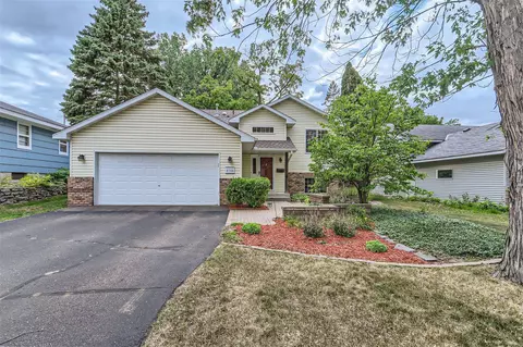 4744 6th St NE, Columbia Heights, MN 55421