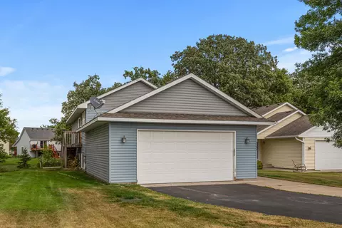 1104 Melody Ct NW, Isanti, MN 55040