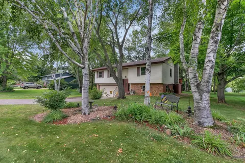 309 High Dr, Sartell, MN 56377