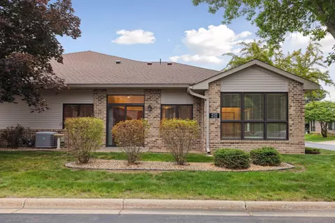 4132 Arbor Ln, Eagan, MN 55122 photo 32