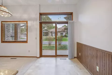 4132 Arbor Ln, Eagan, MN 55122 photo 13