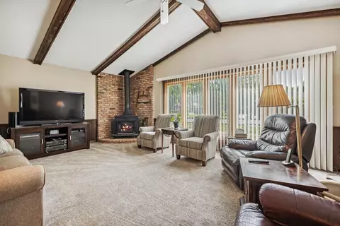 2001 Dixon Dr, Bloomington, MN 55431 photo 4