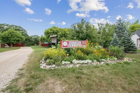 4645 Manor Dr, Eagan, MN 55123 photo 57