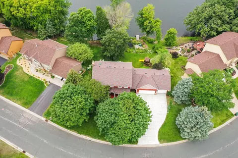 4645 Manor Dr, Eagan, MN 55123 photo 7