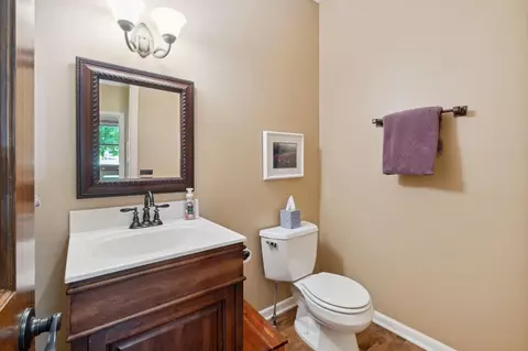 4645 Manor Dr, Eagan, MN 55123 photo 22