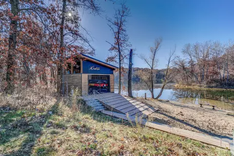 4645 Manor Dr, Eagan, MN 55123 photo 64