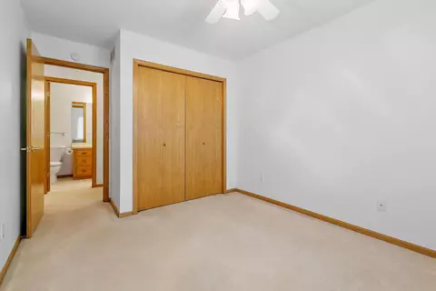 678 Hillside Dr, Eagan, MN 55121 photo 37