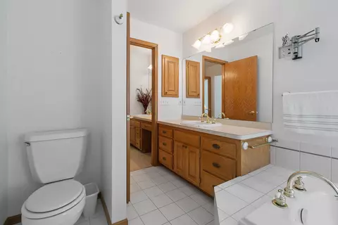 678 Hillside Dr, Eagan, MN 55121 photo 35