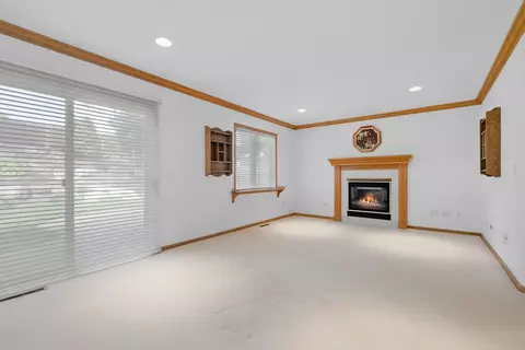 678 Hillside Dr, Eagan, MN 55121 photo 14