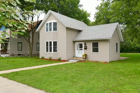 620 2nd St NW, Faribault, MN 55021 photo 2