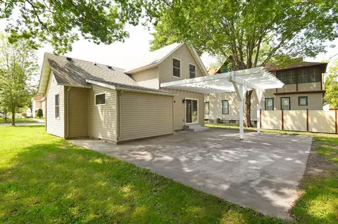 620 2nd St NW, Faribault, MN 55021 photo 4