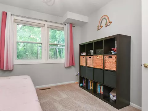 1137 Parkview Ln, Eagan, MN 55123 photo 24