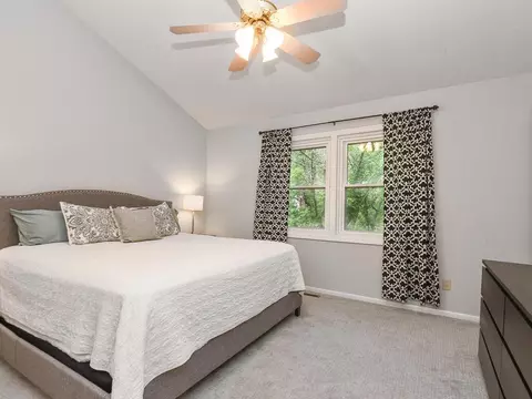1137 Parkview Ln, Eagan, MN 55123 photo 14