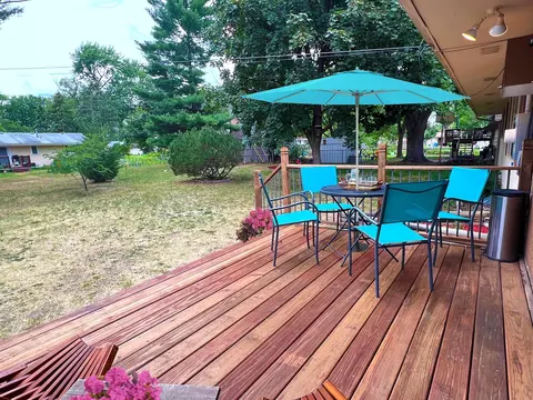 7037 Knox Ave N, Brooklyn Center, MN 55430